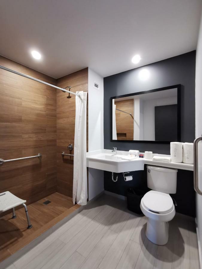 Bedford Hotel Jurica Екстериор снимка